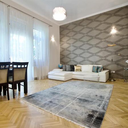 Premium Apartment By Hi5 - Lendvay Palace Budapest Ngoại thất bức ảnh