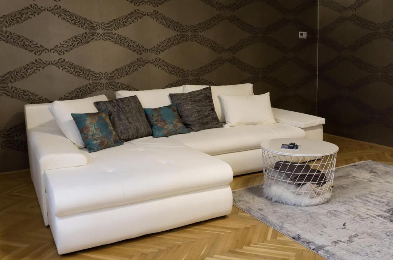 Premium Apartment By Hi5 - Lendvay Palace Budapest Ngoại thất bức ảnh
