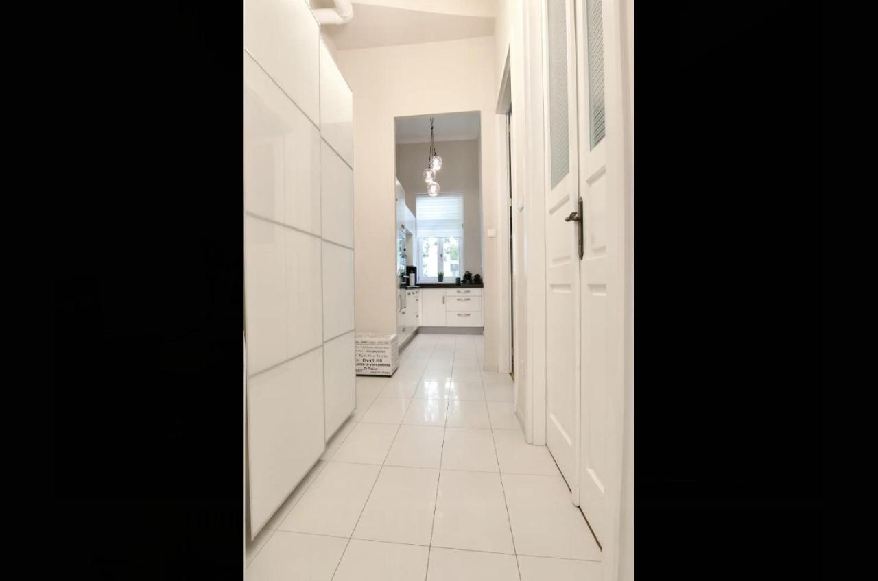 Premium Apartment By Hi5 - Lendvay Palace Budapest Ngoại thất bức ảnh