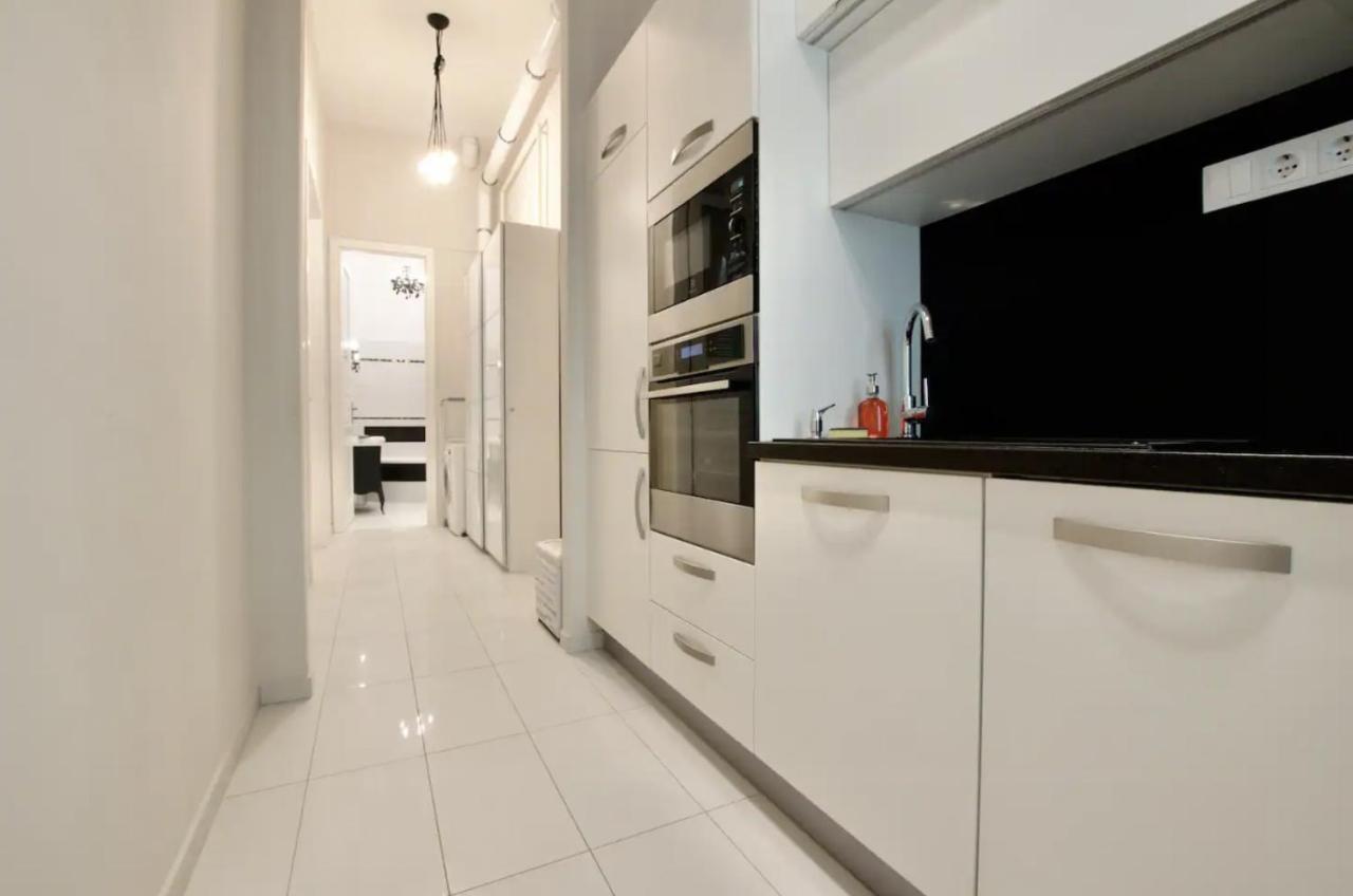 Premium Apartment By Hi5 - Lendvay Palace Budapest Ngoại thất bức ảnh